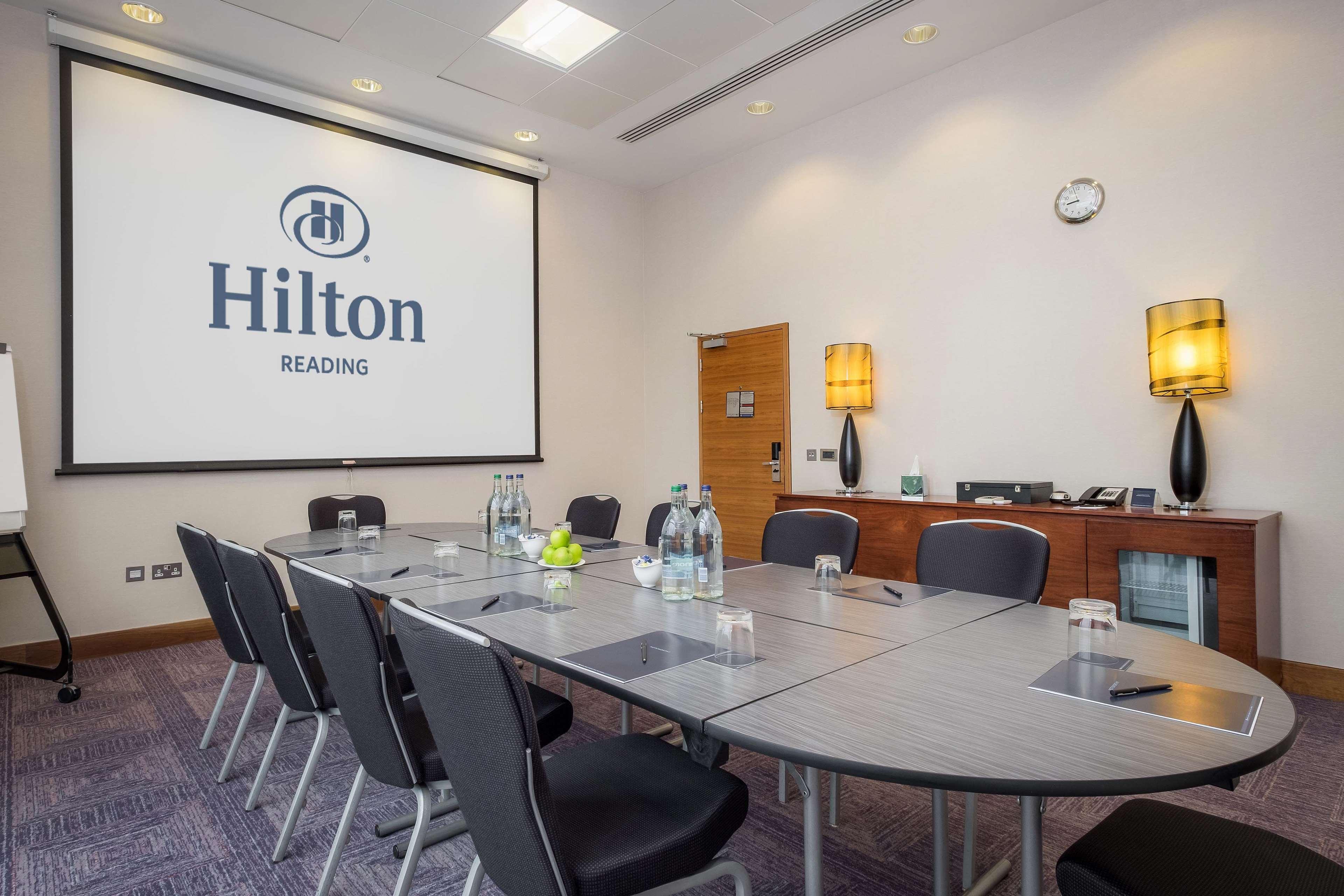 Hilton Reading Hotel Екстериор снимка
