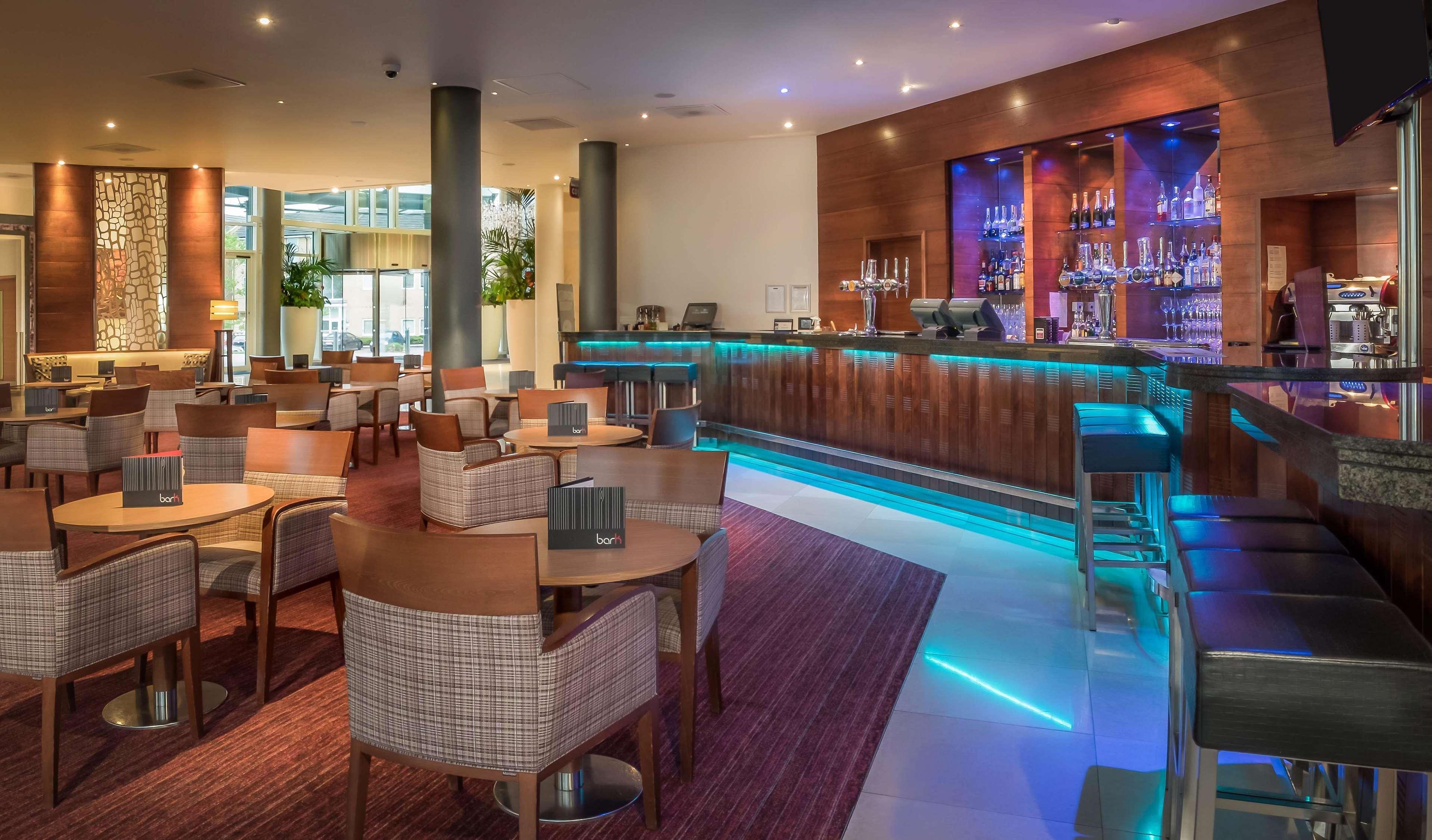 Hilton Reading Hotel Екстериор снимка